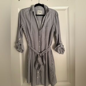 Abercrombie & Fitch women’s shirt dress size Medium